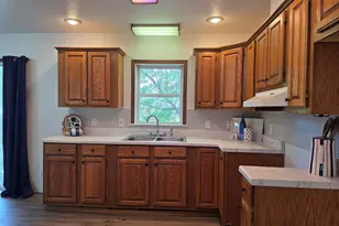 727 Skipper Ln, Coldwater, MI 49036 - Photo 6