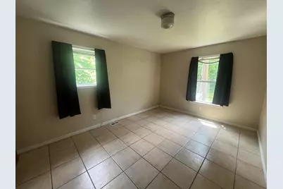 2117 E Jackson Drive, Tekonsha, MI 49092 - Photo 12