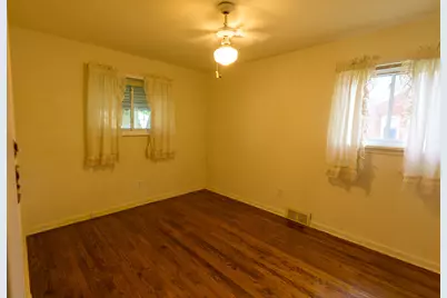 26352 Osmun Street, Madison Heights, MI 48071 - Photo 14