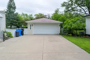 26352 Osmun St, Madison Heights, MI 48071 - Photo 4