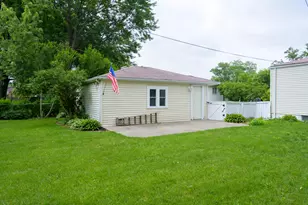 26352 Osmun St, Madison Heights, MI 48071 - Photo 8