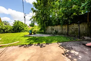 1803 Heath Ct, Benton Harbor, MI 49022 - Photo 30