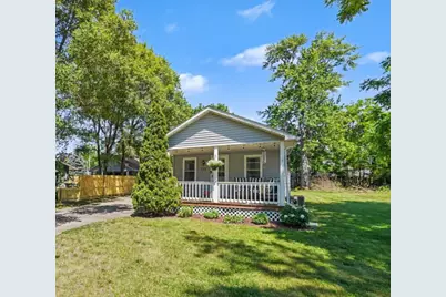 722 S Grant Avenue, Three Rivers, MI 49093 - Photo 2