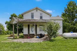 5141 Park Rd, Eau Claire, MI 49111 - Photo 1