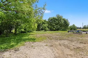 5141 Park Rd, Eau Claire, MI 49111 - Photo 4