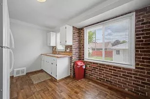 17727 Lowell St, Roseville, MI 48066 - Photo 12
