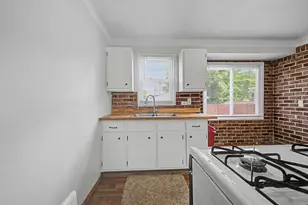 17727 Lowell St, Roseville, MI 48066 - Photo 8