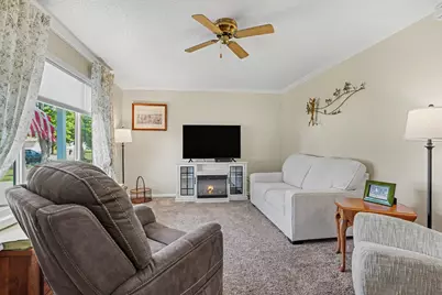 383 Courtney Street, Galesburg, MI 49053 - Photo 4