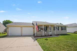 383 Courtney St, Galesburg, MI 49053 - Photo 2