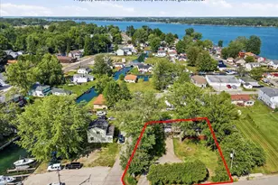 124 Roselawn St, Algonac, MI 48001 - Photo 28