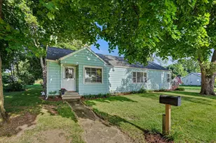 87 Avery Dr, Coldwater, MI 49036 - Photo 2