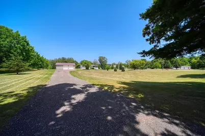 2752 W Mosherville Road, Jonesville, MI 49250 - Photo 4