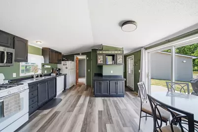 2752 W Mosherville Road, Jonesville, MI 49250 - Photo 14