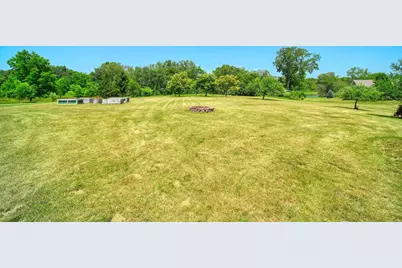 2752 W Mosherville Road, Jonesville, MI 49250 - Photo 42
