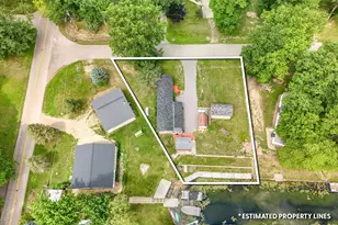 6915 Rowley Dr, Osseo, MI 49266 - Photo 8