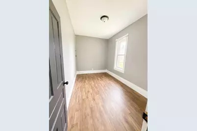 19224 Craig Street, New Boston, MI 48164 - Photo 8