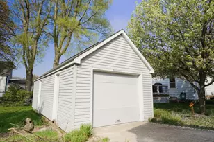 307 Park St, Saint Joseph, MI 49085 - Photo 20