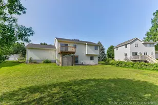 489 Sunmeadow Dr SE, Grand Rapids, MI 49508 - Photo 4