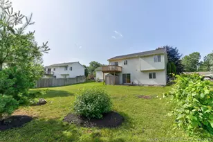 489 Sunmeadow Dr SE, Grand Rapids, MI 49508 - Photo 6
