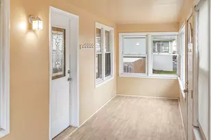 7335 Wiegand Blvd, Center Line, MI 48015 - Photo 2