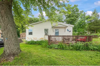 52653 Lakeview Drive, Dowagiac, MI 49047 - Photo 1