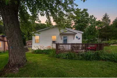 52653 Lakeview Drive, Dowagiac, MI 49047 - Photo 2