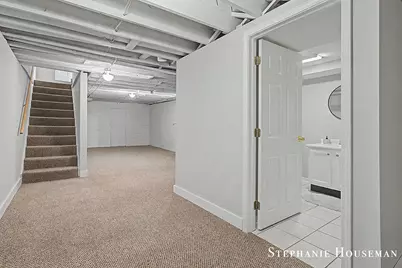 933 Mayhew Wood Drive SE, Grand Rapids, MI 49507 - Photo 24