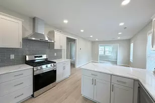 319 Dunham St, Dundee, MI 48131 - Photo 4