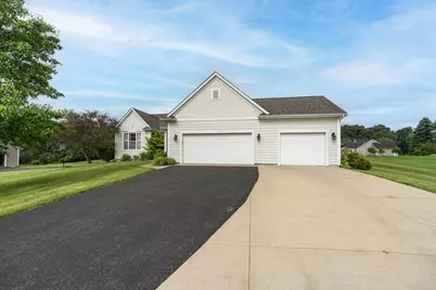 7597 Prairie Crossing Lane, Kalamazoo, MI 49004 - Photo 40