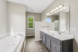 7597 Prairie Crossing Ln, Kalamazoo, MI 49004 - Photo 30