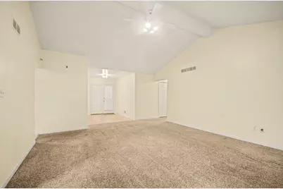 456 Essex Drive, Rochester Hills, MI 48307 - Photo 18