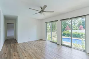 27201 Stuart St, Edwardsburg, MI 49112 - Photo 24