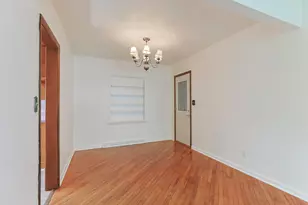 27201 Stuart St, Edwardsburg, MI 49112 - Photo 10