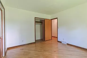 27201 Stuart St, Edwardsburg, MI 49112 - Photo 26