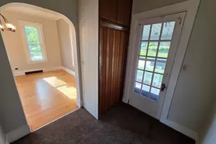 328 4th St, Manistee, MI 49660 - Photo 4