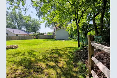 6421 Plainfield Avenue, Kalamazoo, MI 49048 - Photo 12