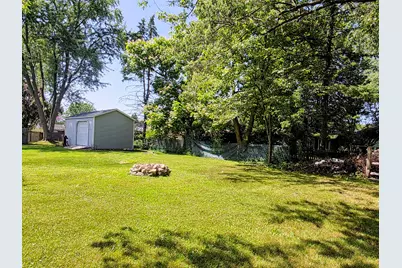 6421 Plainfield Avenue, Kalamazoo, MI 49048 - Photo 10