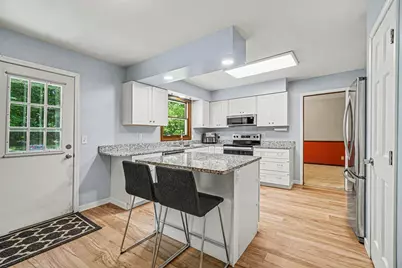 355 W F Avenue, Kalamazoo, MI 49009 - Photo 6