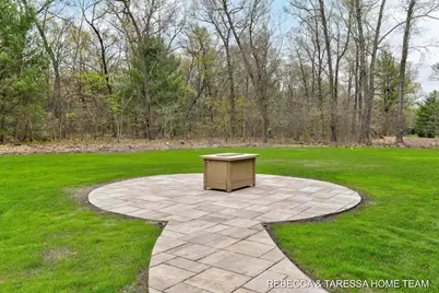 400 Sabine Drive #8, Muskegon, MI 49442 - Photo 118