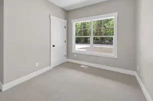 17426 Ridge Ave, Ferrysburg, MI 49409 - Photo 28