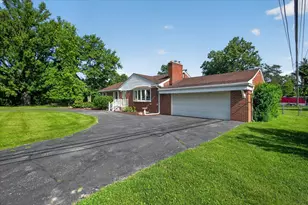 31350 Wentworth St, Livonia, MI 48154 - Photo 4
