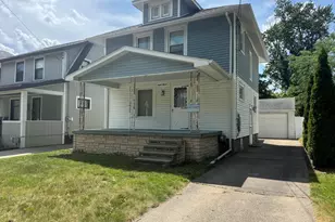 815 N Francis Ave, Lansing, MI 48912 - Photo 2