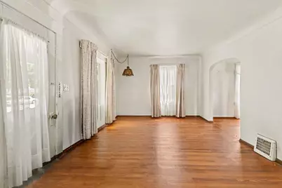 815 N Francis Avenue, Lansing, MI 48912 - Photo 6