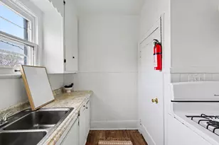 140 Dixie Ave, Kalamazoo, MI 49001 - Photo 8