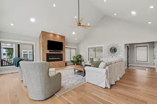 31218 Curran Beach Rd, Dowagiac, MI 49047 - Photo 8