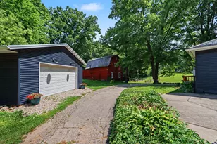 24254 80th Ave, Lawton, MI 49065 - Photo 28