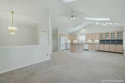 736 Halena Street NE, Grand Rapids, MI 49505 - Photo 4