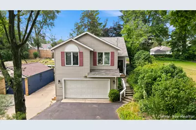 736 Halena Street NE, Grand Rapids, MI 49505 - Photo 2