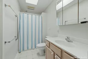 736 Halena St NE, Grand Rapids, MI 49505 - Photo 18