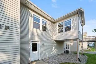 1358 S Village Cir, Kalamazoo, MI 49009 - Photo 22